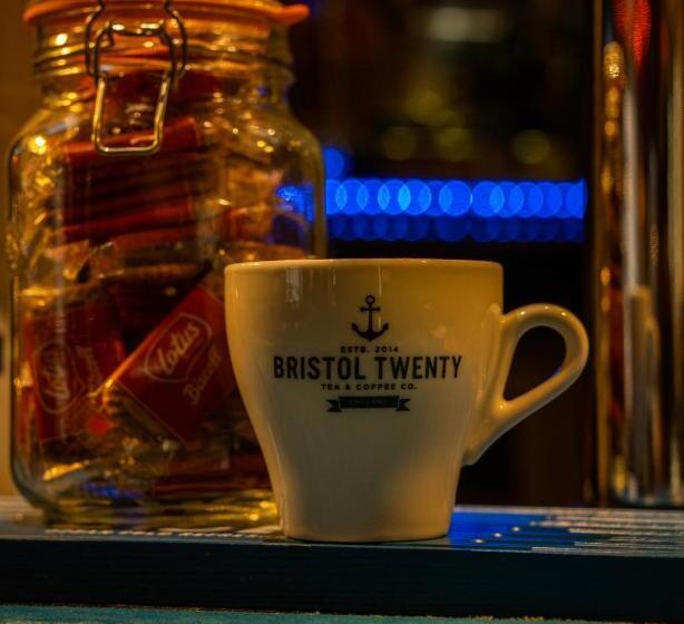 ホテル The Bear Inn