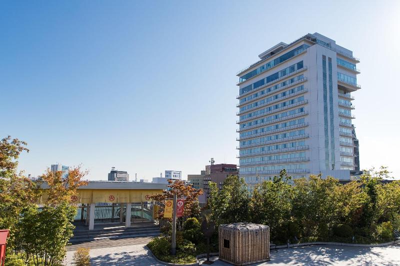 Jr Kyushu Hotel Blossom Oita