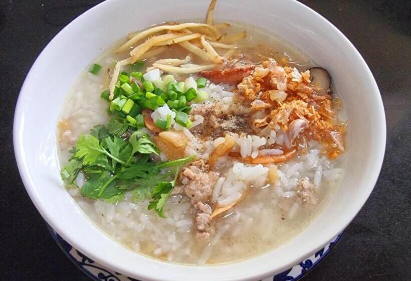 Vandrarhem ปัวปันสุขโฮม