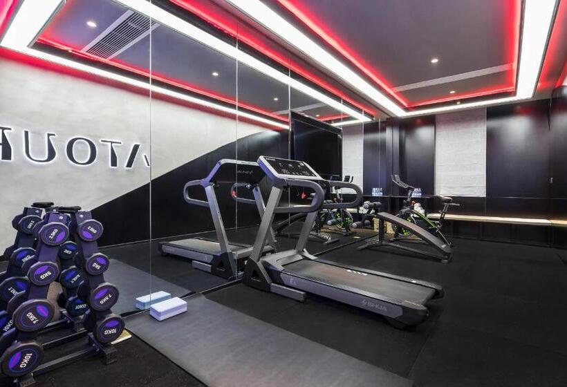 Atour Hotel Zhijiang Bridge