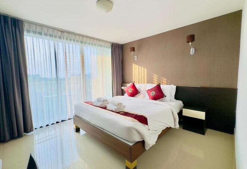 Baan Bangsarey Hotels