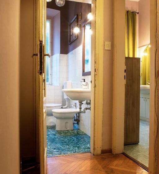 La Casa Del Teatro Hostel