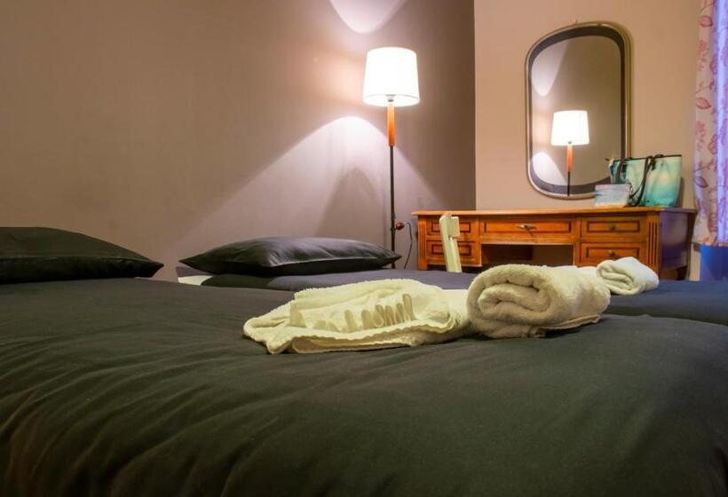 La Casa Del Teatro Hostel