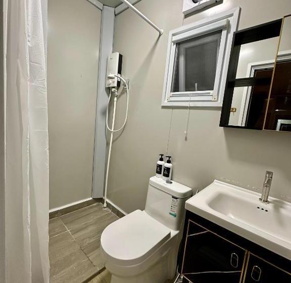 Hotel H&t Pj Gasing   Cabin Studio   Netflix & Free Parking