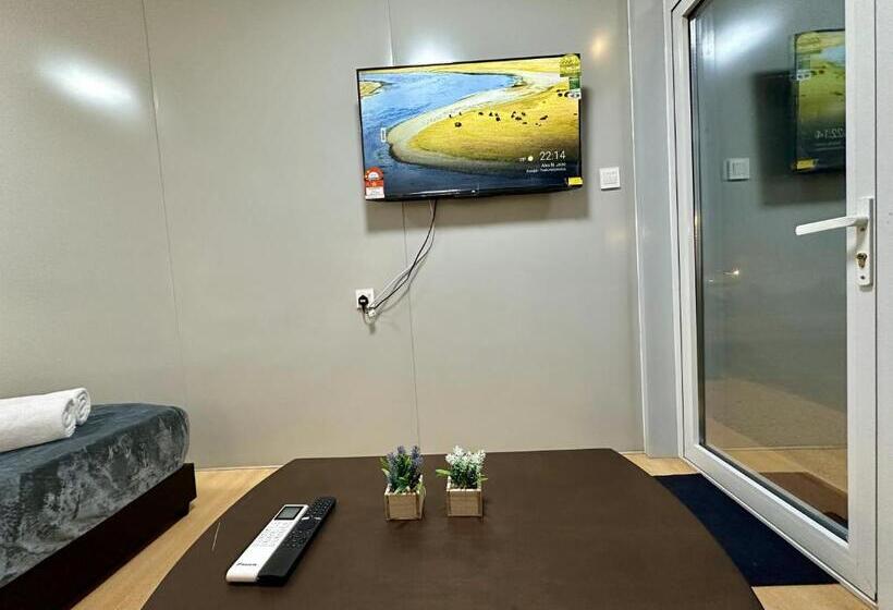 Hotel H&t Pj Gasing   Cabin Studio   Netflix & Free Parking