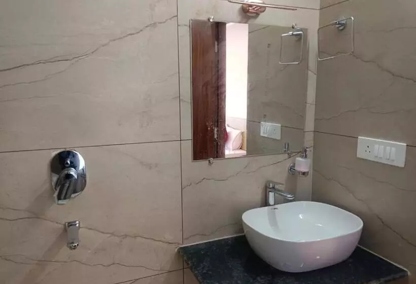 Hotelli Kings Palace