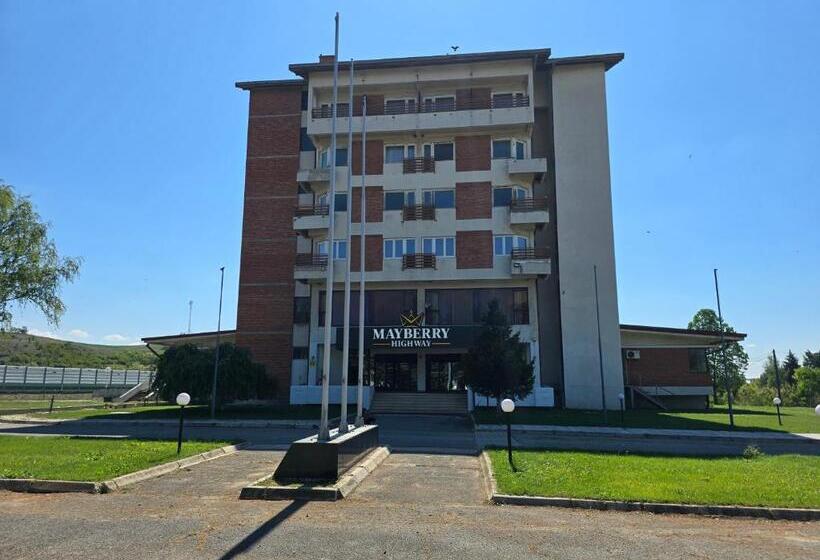 هتل Mayberry Highway Apartmani Medijapark