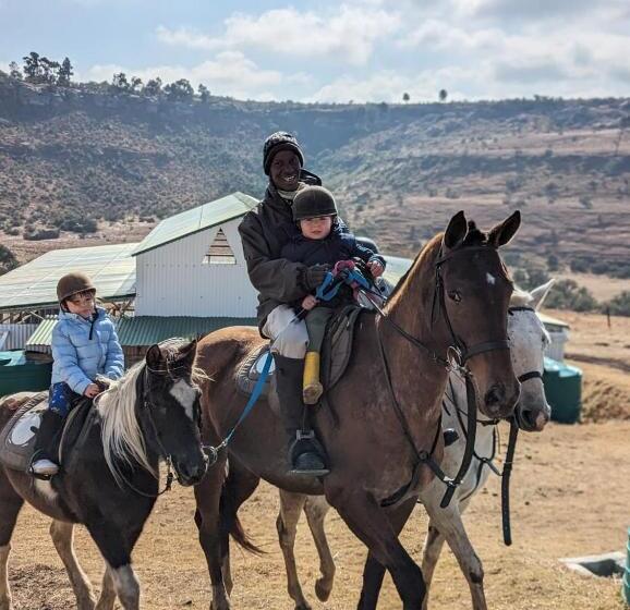 酒店 Oaklands Farm Stay