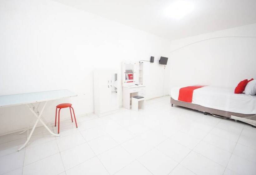 בית מלון כפרי Homestay & Cafe Blessings Near Station Center Town Redpartner