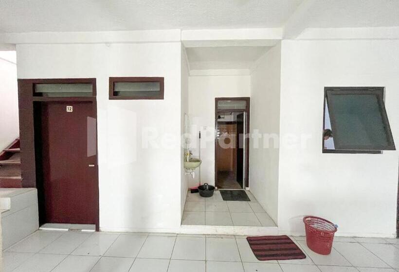 בית מלון כפרי Homestay & Cafe Blessings Near Station Center Town Redpartner