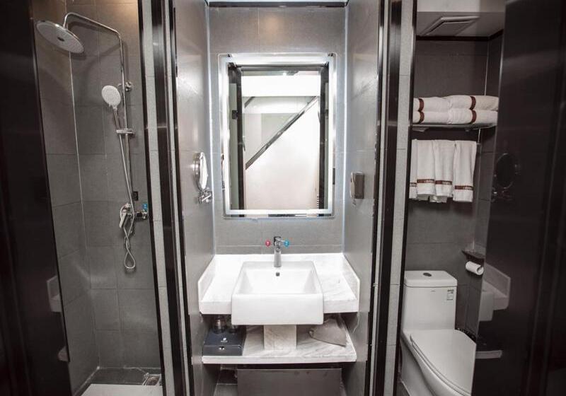 Hotel Thank Inn Chain Hami Queen Sky Street