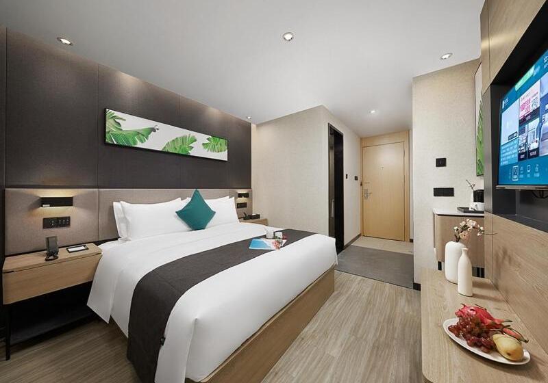 Hotel Thank Inn Chain Hami Queen Sky Street