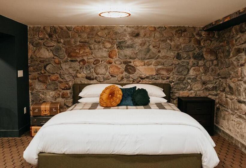 בית מלון כפרי The Grove