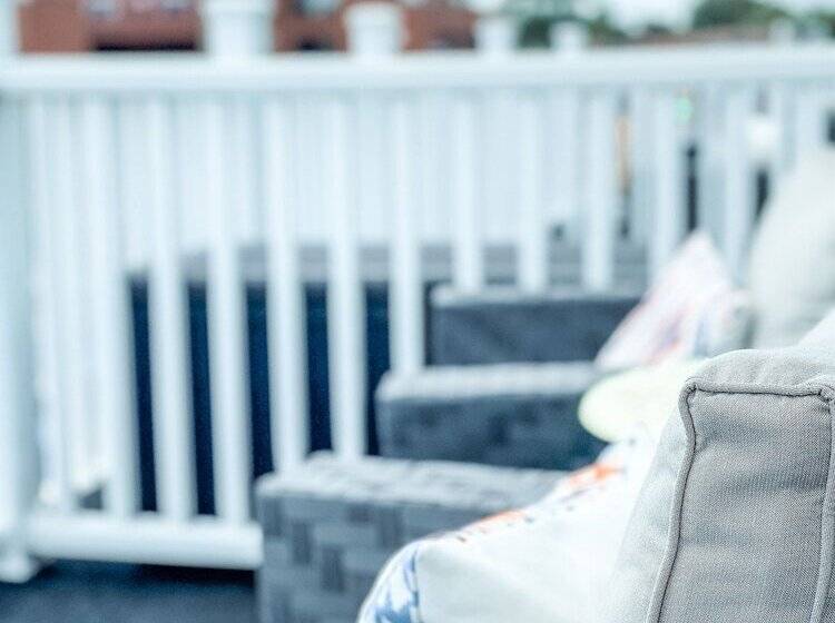 בית מלון כפרי The Grove