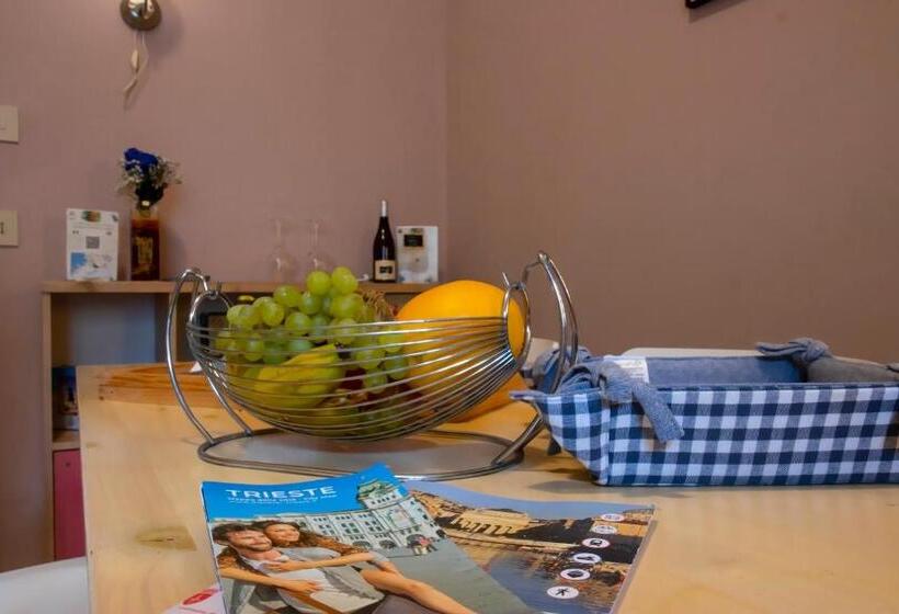 La Casa Del Teatro Hostel