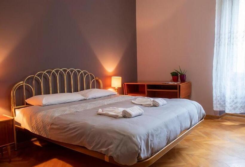 La Casa Del Teatro Hostel