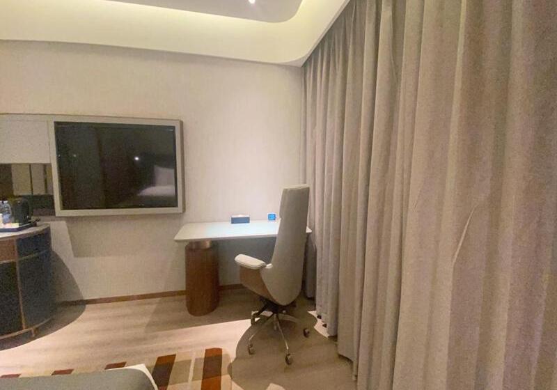 Lanou Hotel Suqian Central Shopping Mall