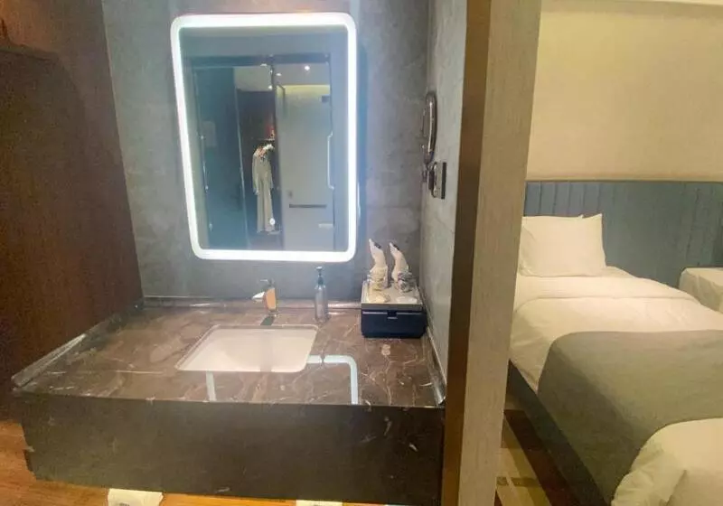 Lanou Hotel Suqian Central Shopping Mall