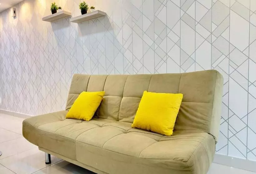 Midvalley Southkey Mosaic 6 9pax Netflix Smarttv70inch