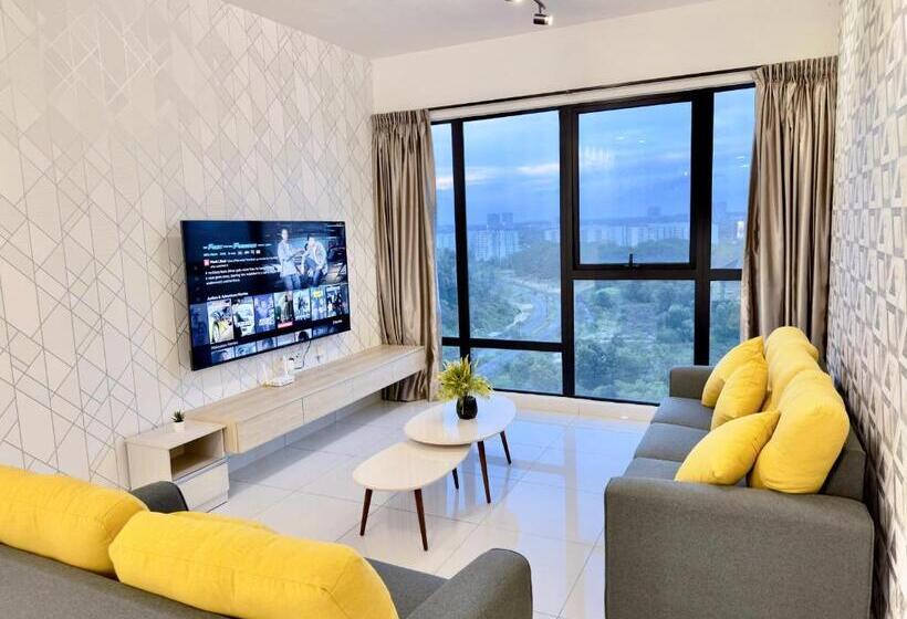 Midvalley Southkey Mosaic 6 9pax Netflix Smarttv70inch