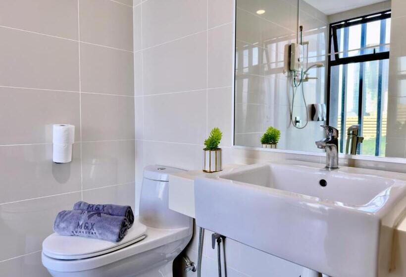 Midvalley Southkey Mosaic 6 9pax Netflix Smarttv70inch