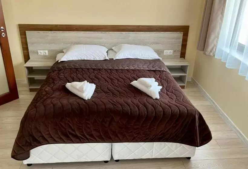 Majatalo къща за гости михаела