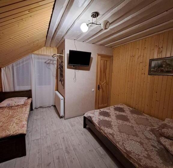 Pensão лимонний дім