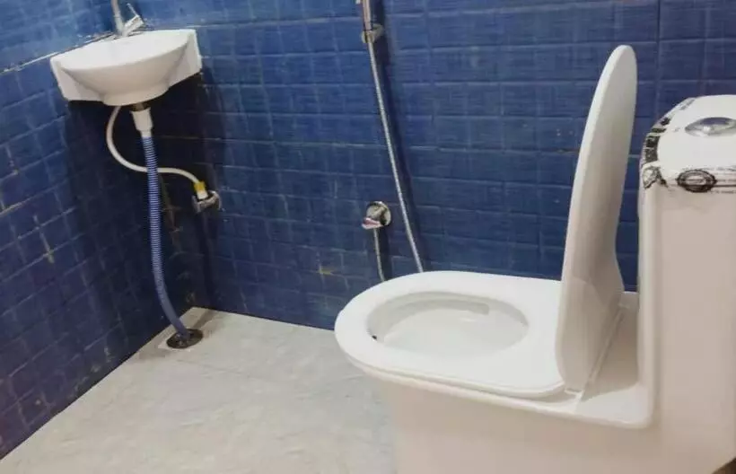 ペンション Dbr Guest House