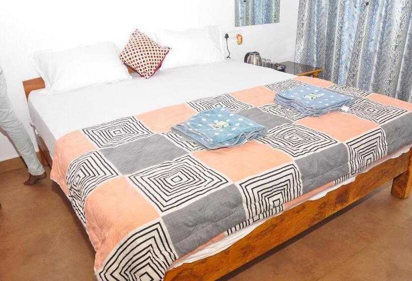 Pensão Khushi S Little Gem