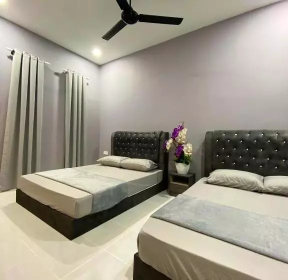 Majatalo Roomstay Kak Ton