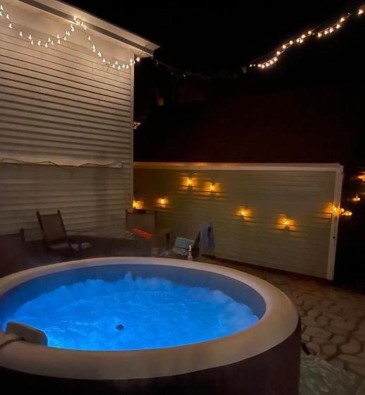 Общежитие Inn At Grasshopper Lane, Studio 1