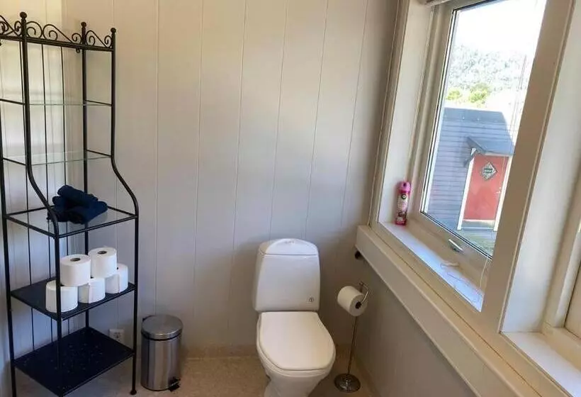 ユースホステル Single Room With Shared Spaces