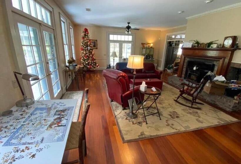 Historic Seaton Springs Farm B&b & Wedding Venue James Tipton Upstairs Queen Room Ask About Even