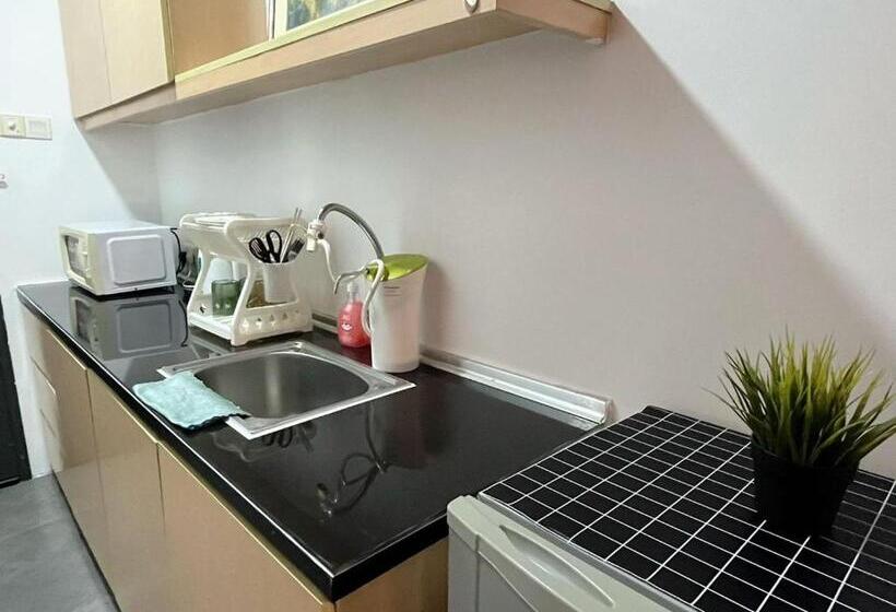 Otel Immense Studio Empiredamansara/wifi/netflix