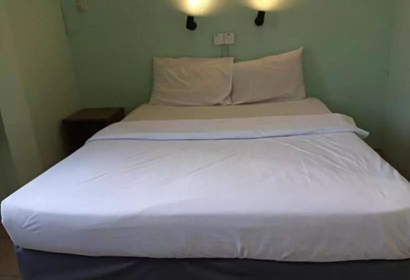 ホテル Oyo 90860 Wawasan Inn