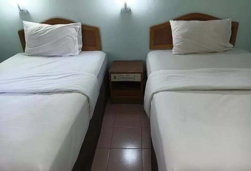 ホテル Oyo 90860 Wawasan Inn