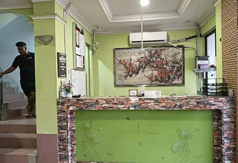 ホテル Oyo 90860 Wawasan Inn