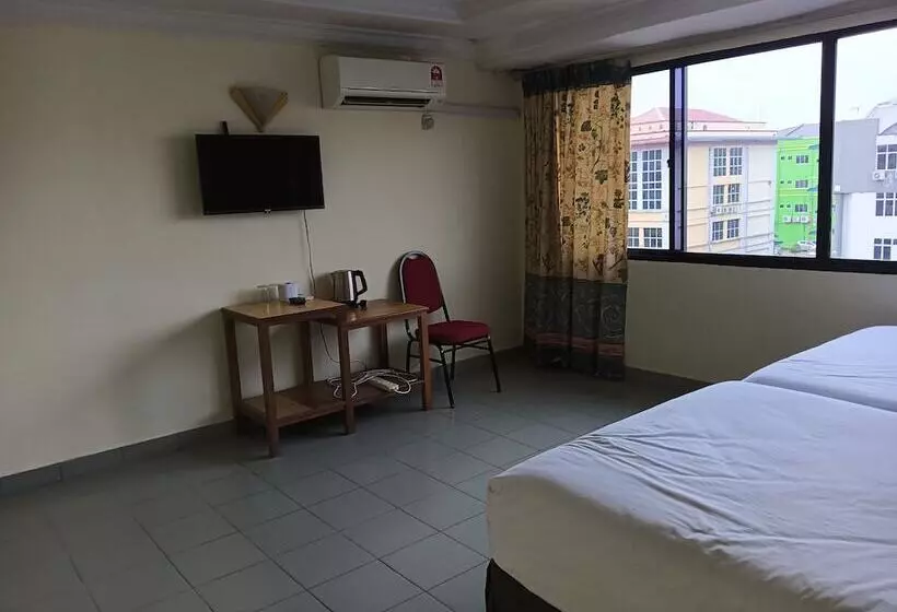 ホテル Oyo 90860 Wawasan Inn