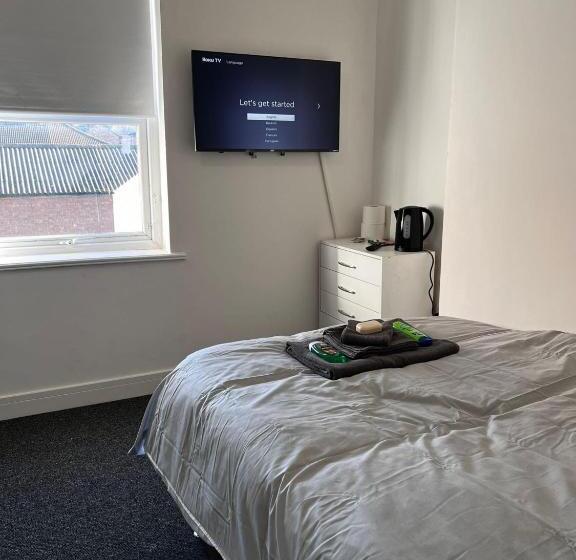 Hotel Oyo Serendipity By Habitat101