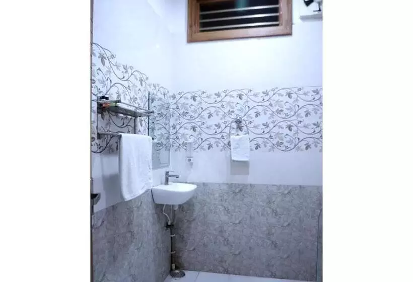 Hotelli Premium Krishna Residency