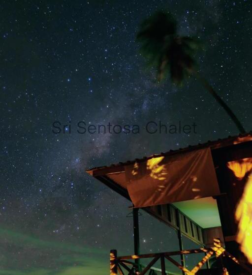 בית מלון כפרי Sri Sentosa Chalet