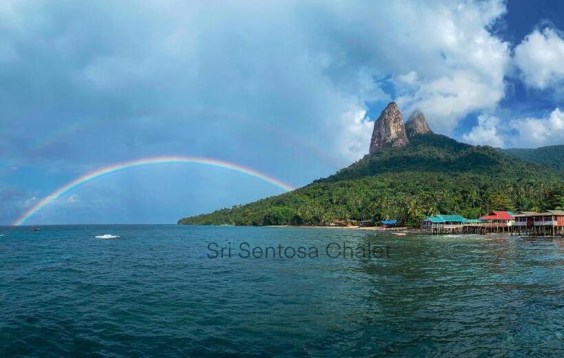 בית מלון כפרי Sri Sentosa Chalet
