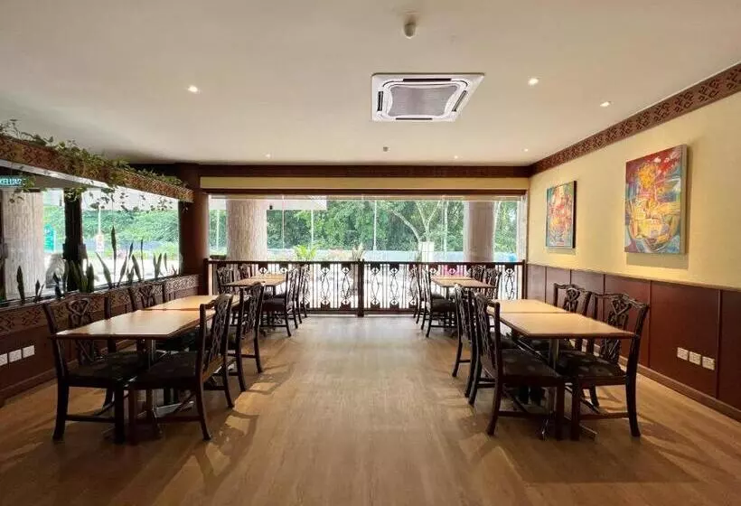 Hotel The Borneo