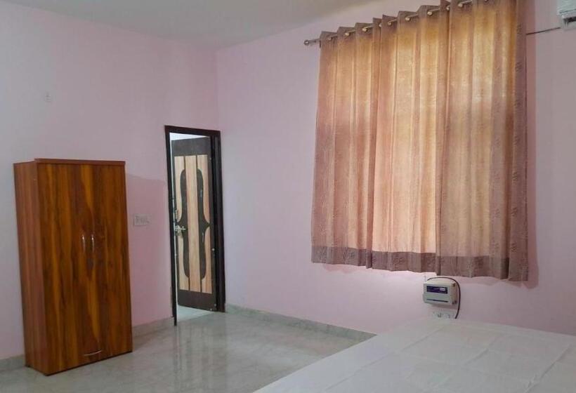 Отель Wedlock Farms   Events Venue