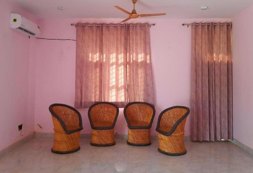 Отель Wedlock Farms   Events Venue