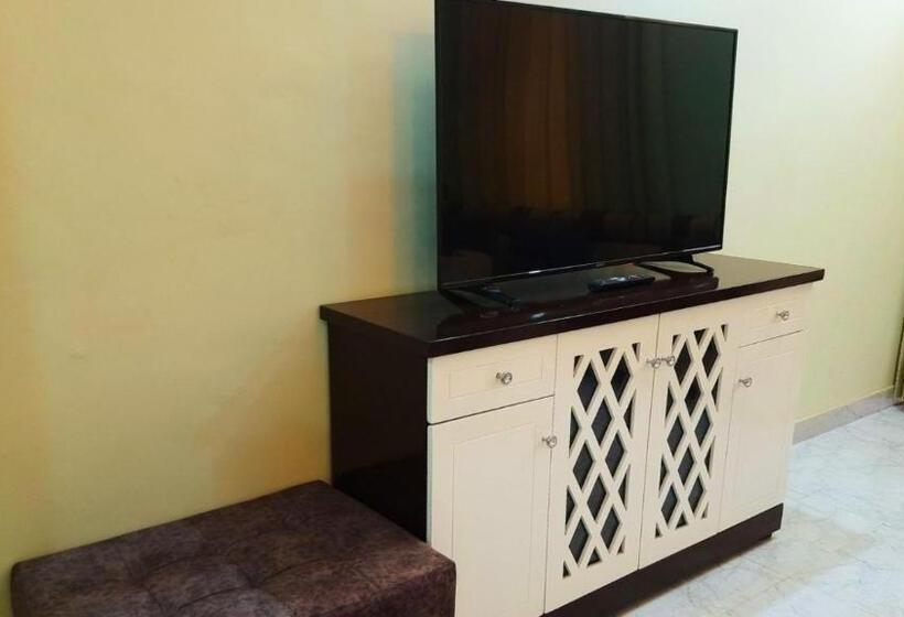 Отель Wedlock Farms   Events Venue