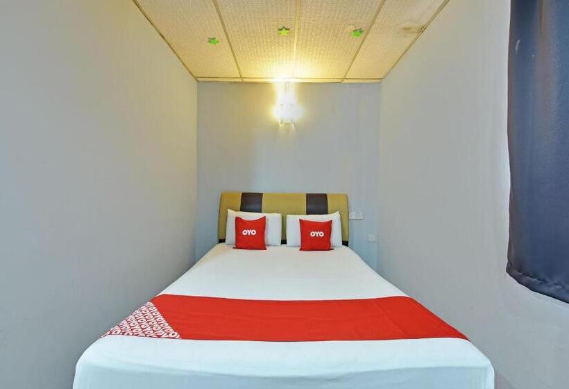 Oyo 90846 Hotel Akasia