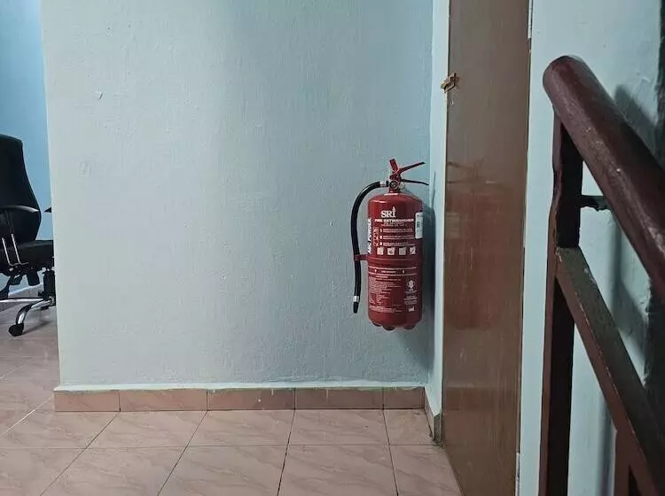 Oyo 90867 Hotel Bintang Inns