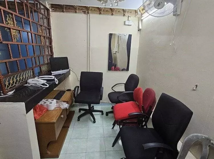 Oyo 90867 Hotel Bintang Inns