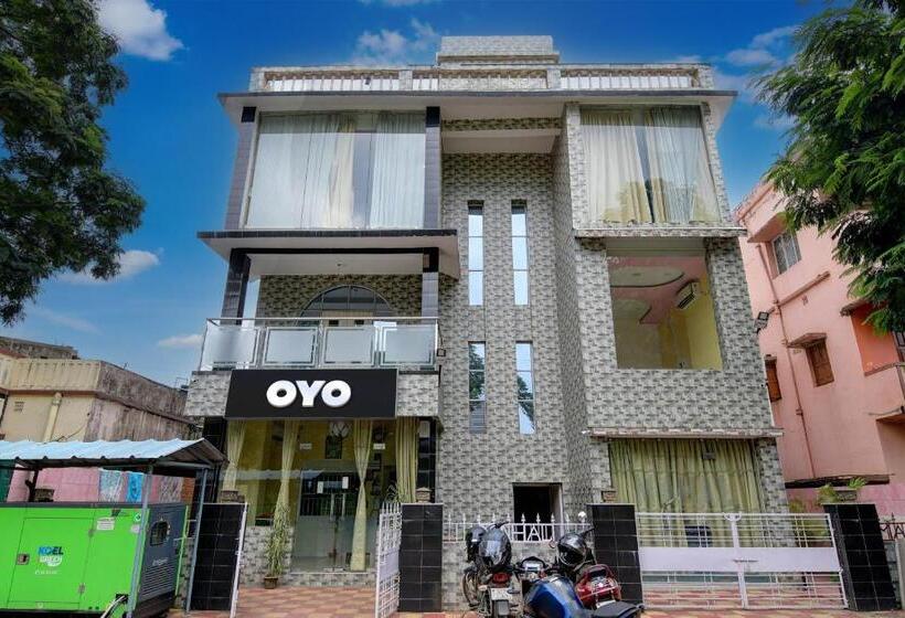 Oyo Flagship Hotel Mahal